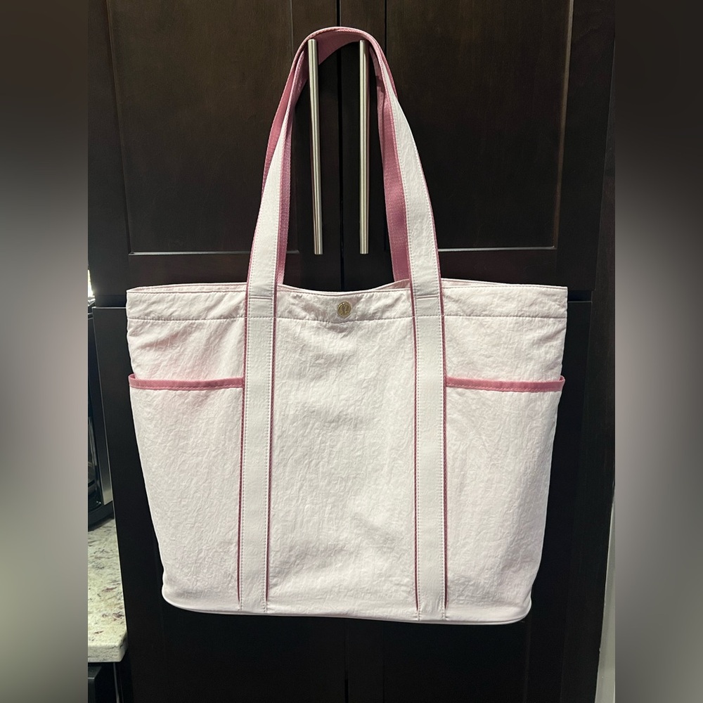 Lululemon Pink Daily Multi-Pocket Tote Bag 20L